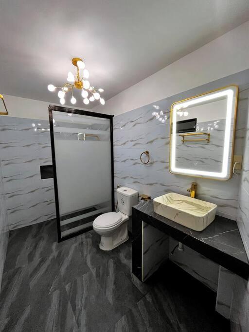 לוס באנוס 8 Flags Resort Laguna מראה חיצוני תמונה